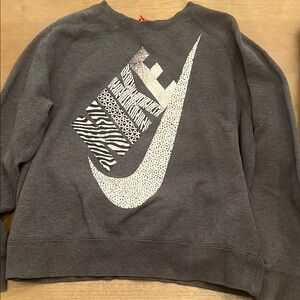 Nike Gray Sweatshirt with Logo Kids Size Large